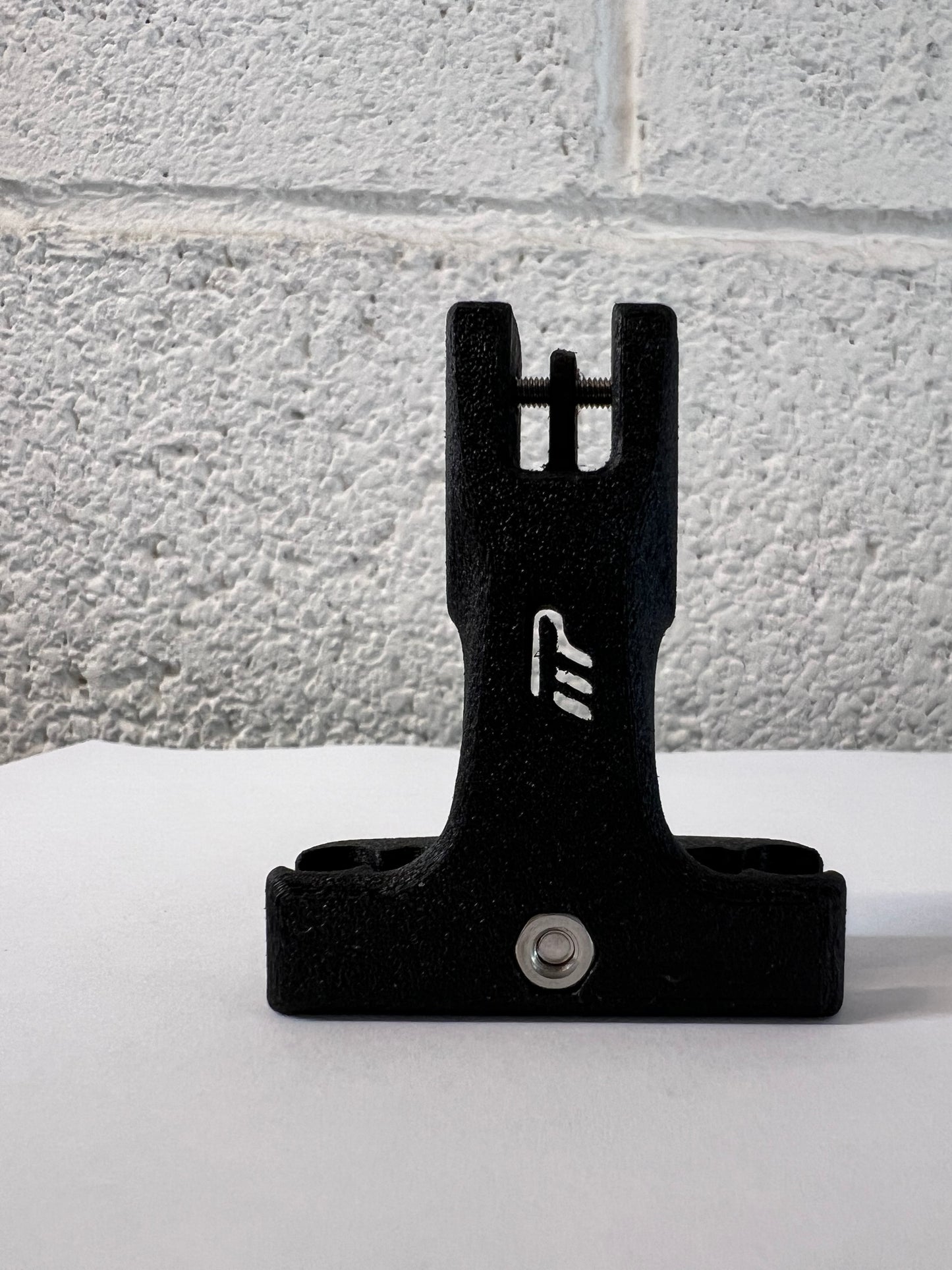 Supporto per ONECHIP sottosella.