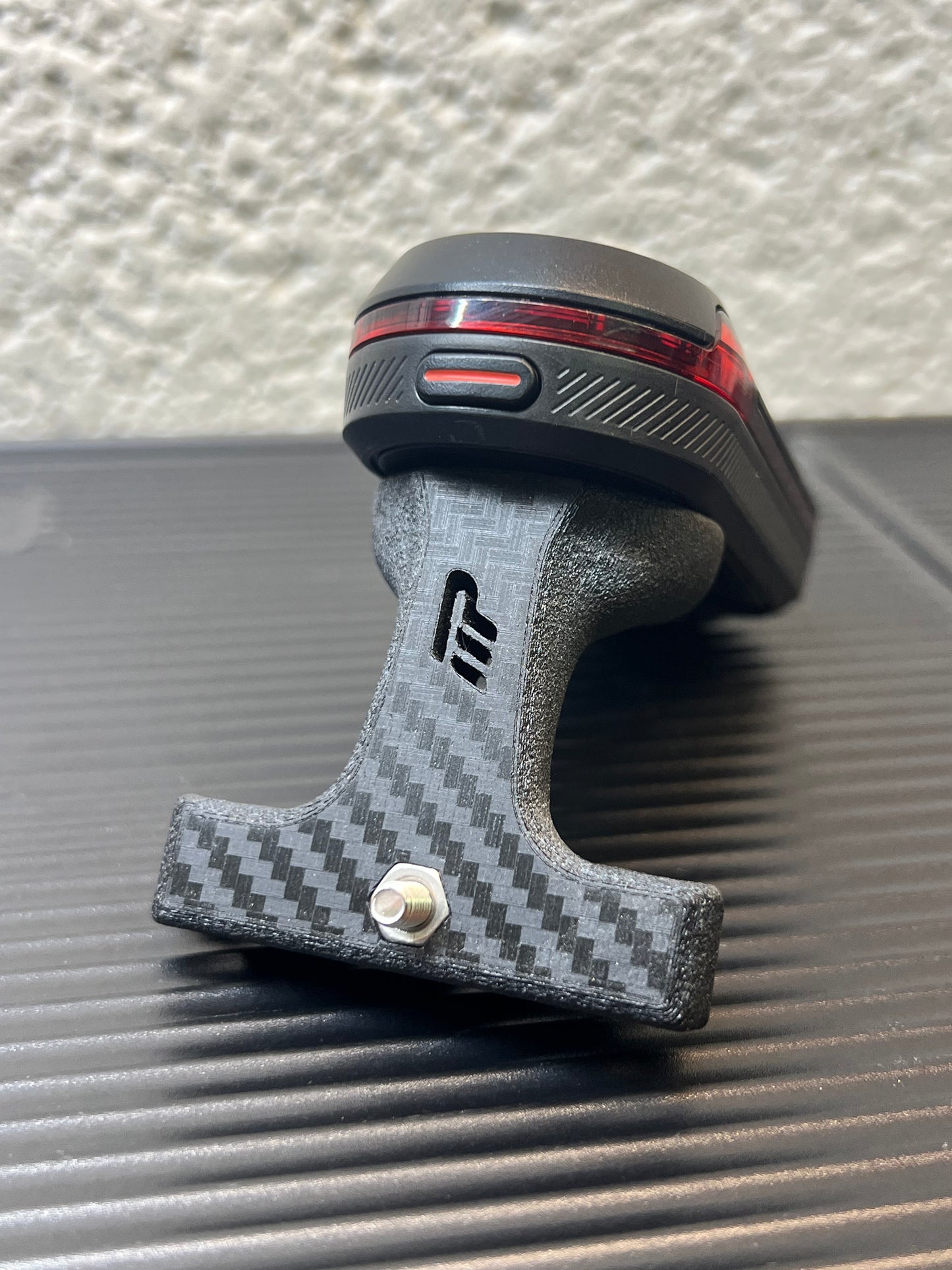 Supporto sotto sella per radar Garmin / Bryton